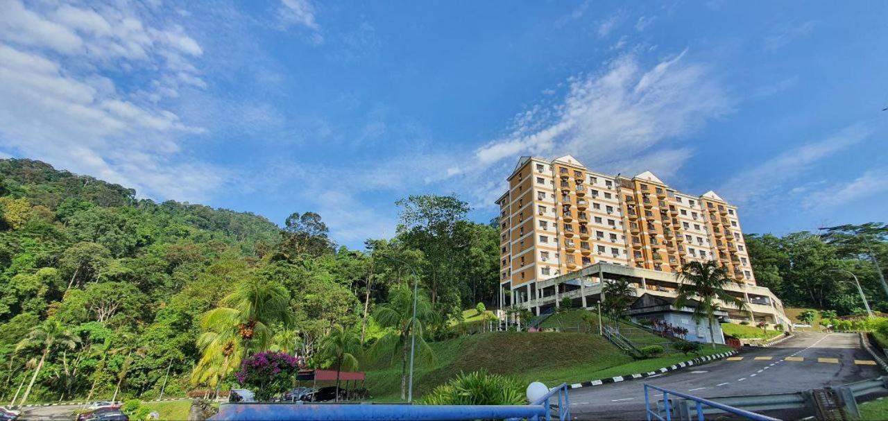 Hilltop Greenview Residence Batu Caves Selayang エクステリア 写真